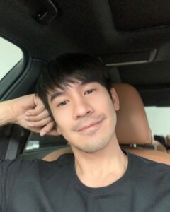 Thanawat Wattanaputi Instagram - 🚙🚗🚘