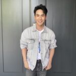 Thanawat Wattanaputi Instagram - ฉลามชอบงับคุณ..เเต่ผมชอบคุณงับบ เเฟนๆๆทุกคน