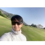 Thanawat Wattanaputi Instagram - ⛅️🎄🌿 มาไหม?