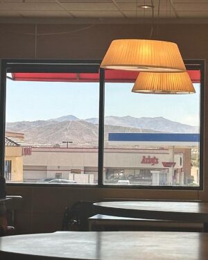 Thanayut Thakoonauttaya Instagram - A breathtaking landscape that the camera can't capture – best appreciated through your own eyes. #Nevada #LasVegas #USA