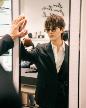Thanayut Thakoonauttaya Instagram - Discover a unique and enjoyable way to find yourself at the new Karl Lagerfeld flagship store at Icon Siam, Bangkok, Thailand.
@karllagerfeld 
#karllagerfeld #karllagerfeldTH.