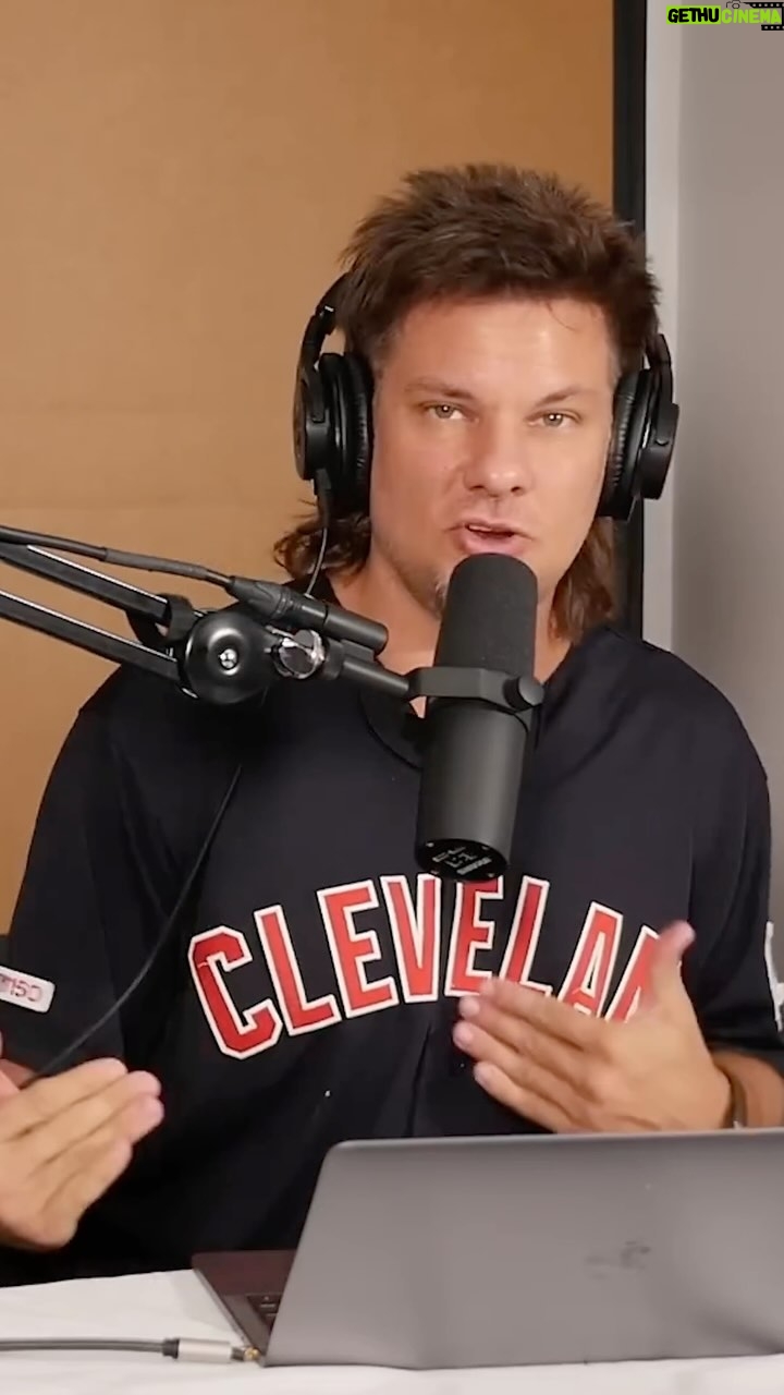 Theo Von - 304.7K Likes - making a difference