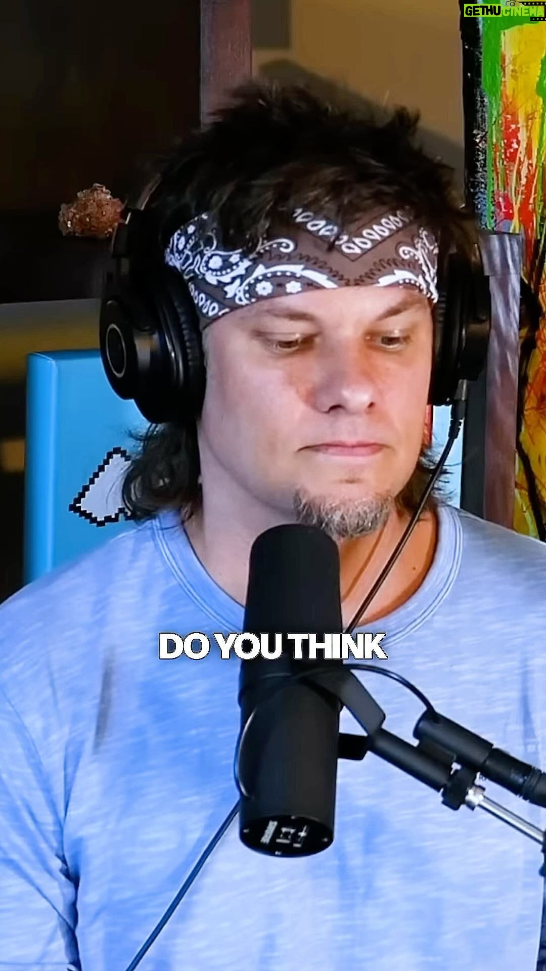 Theo Von - 308K Likes - Its Friday! Stay focused!