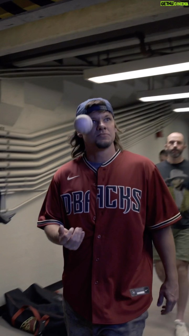 Theo Von Instagram - thanks @dbacks for letting me get some reps in. Coach Lovullo said im still not 40%. Agree to disagree. Praise God! 🎥: @austinbonwick 🧢 @raisingcanes