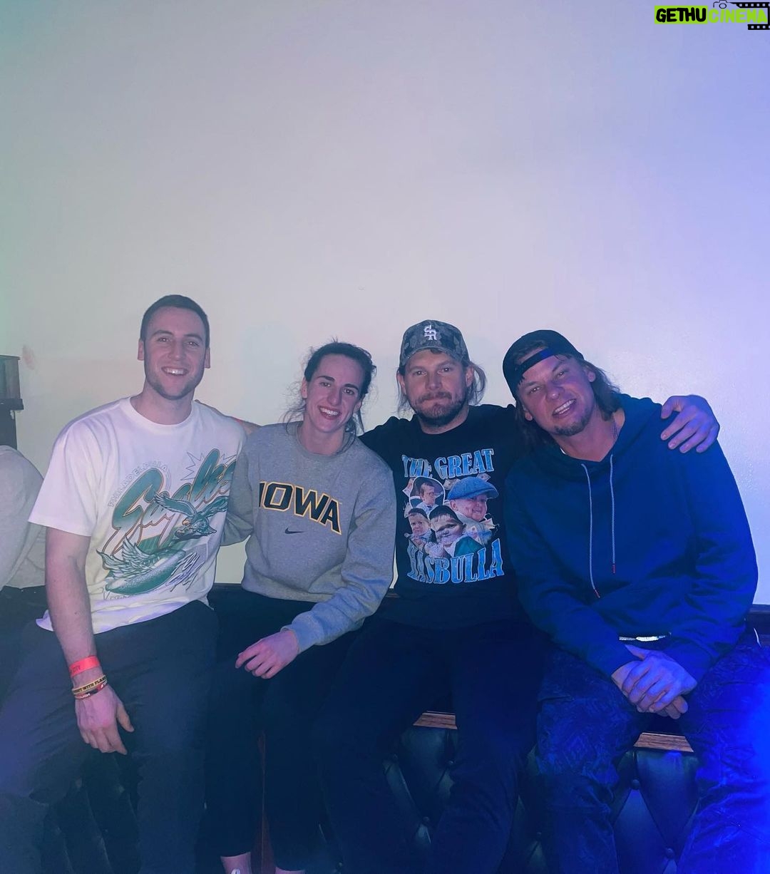 Theo Von Instagram - @caitlinclark22, mrs.tol pete share-avitch, points leader, 1000 assts. honored to be in the building w/ @connor_m30 @patrickmccaffery22 @calebpressley. congrats lady hawks on the dub. π iowa for the hospitality.