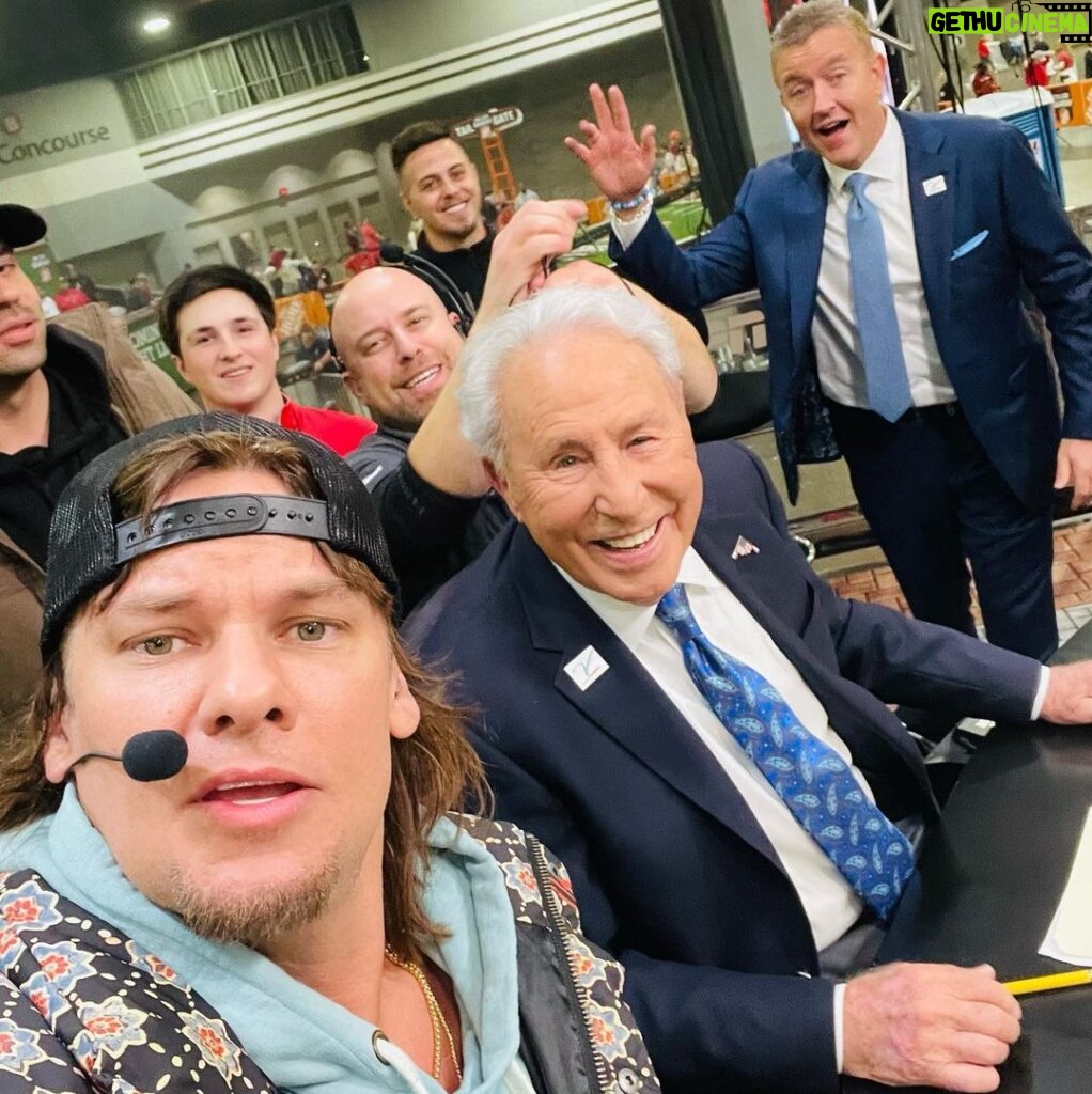 Theo Von Instagram - Cant even explain what happened but it was 🤯!! Thanks @collegegameday for letting pick some games and be part of your iconic show. It was an unreal day 🙏 Iowa is not good. @sec football is him.