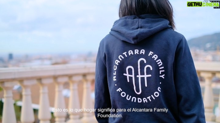 Thiago Alcántara Instagram - La misión de nuestra @alcantarafound es y será estar al lado de las personas que más lo necesitan. Por ello, me enorgullece presentaros la #AlcantaraHome, el hogar del proyecto de acogida e integración de nuestra Fundación. Hogar es donde todo comienza. Hogar es oportunidad. Hogar es futuro. Gracias a todos los que formáis parte de esta gran familia y lo hacéis posible. 🏠💙 @juliavigas @rafalcantara @mazinho__17 @thabruva @ale_belenguer @barcelonactua The mission of our @alcantarafound is and will be to be beside people who need it most. Thus, I am proud to present the #AlcantaraHome, the home of our hosting and integration project. Home is where it all begins. Home means opportunity. Home means future. Thanks to all of you who are part of this great family and make it possible.