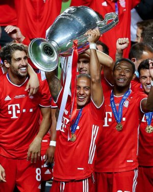 Thiago Alcántara Instagram - DARE TO DREAM. 🥳🥳🥳🥳🥳🥳🥳
FCBAYERNNNNNNNNNNNNN!!!!! EUROPE CHAMPIONSSSSSSSSSSSSS!!!!! 🏆
JAAAAAAAAAAAAAAAAAAA !!!!!!!
🙏🙏🙏🙏🙏🙏😍😍😍😍😍😍😍