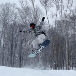 Thiti Mahayotaruk Instagram - The last pic is the best way to play a snowboard.