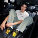Thiti Mahayotaruk Instagram - คู่ใหม่มาแล้วววว! มาพร้อมกับ Reebok KOREA Collection เสื้อผ้จากเกาหลี ที่ทาง Reebok Thailand นำเข้า มาเอาใจเพื่อนๆชาวไทย และยังคอมพลีทลุคอย่างมีสไตล์กับ Reebok CLUB C BULC รุ่นใหม่ ถูกใจวัยรุ่น Y2K ชัวร์! แรงบันดาลใจจากรองเท้า skate ยุค 2000 สามารถหาซื้อได้ที่ร้าน Reebok ทุกสาขา หรือ add Line: @ReebokThailand จัดส่งฟรี ทั่วประเทศ #ShowYourStyleByClubC #ReebokClubCBulc #ReebokThailand #ReebokTH