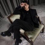 Thiti Mahayotaruk Instagram - อุ๊ย.. อะไรติดผม อุ๊ย.. อะไรติดหน้า #OffWhite #OffWhiteBangkok