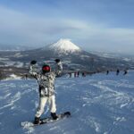 Thiti Mahayotaruk Instagram - The last pic is the best way to play a snowboard.