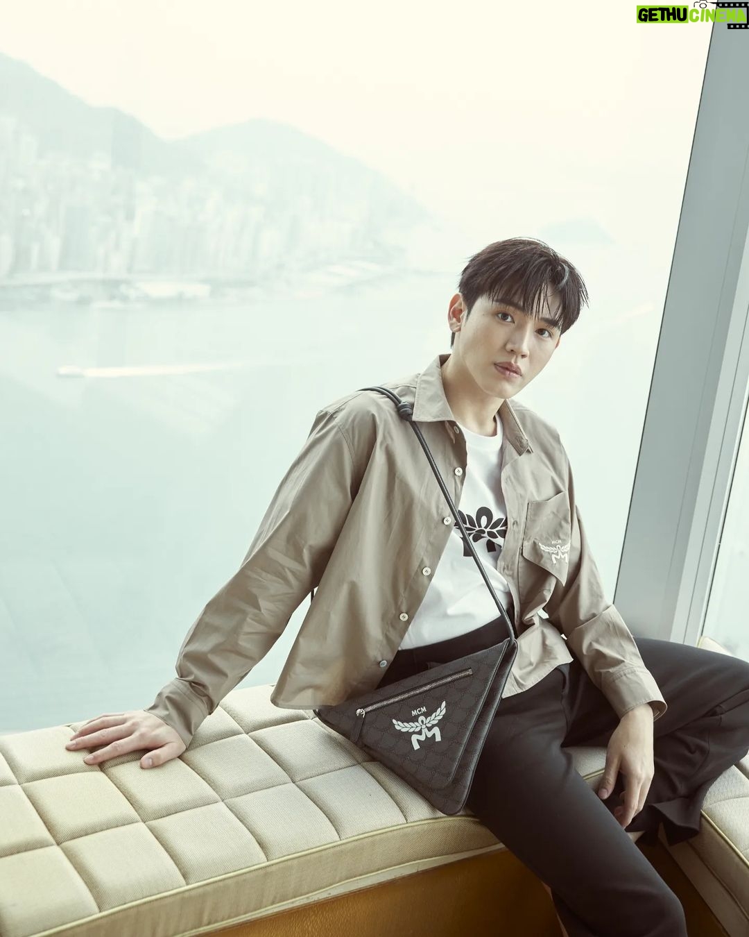 Thitipoom Techa-apaikhun Instagram - City vibes in Hongkong #MCMxNewInHK #MCMWorldwide #MCMHarbourCity #MCMThailand The Ritz-Carlton, Hong Kong