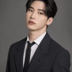 Thitipoom Techa-apaikhun Instagram - Do you know him?