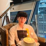 Thitipoom Techa-apaikhun Instagram – Still young 🎂🎉