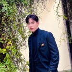 Thitipoom Techa-apaikhun Instagram - On the floor