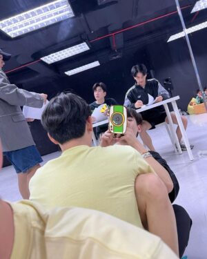 Thitipoom Techa-apaikhun Instagram - Babeluca 💙💚💛❤️