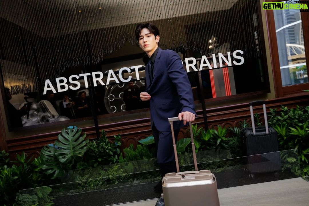 Thitipoom Techa-apaikhun Instagram - Destination Samsonite is a showcase of Samsonite's rich heritage, ongoing design excellence and innovation. We are hope to inspire your next travel adventure with Samsonite. #DestinationSamsoniteTH #SamsoniteTH #EVOAZ