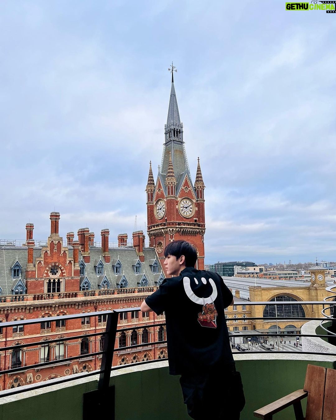 Thitipoom Techa-apaikhun Instagram - Happy Chinese New Year 🧧 วันเที่ยว เที่ยวสักหน่อยอิอิ