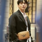 Thitipoom Techa-apaikhun Instagram - Hongkong Street ❤💛🖤 #MCMWorldwide #MCMThailand