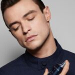 Thomas Doherty Instagram - @Dior, @Diorbeauty, #DiorSauvage, #DiorParfums 🤍