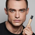 Thomas Doherty Instagram - @dior @diorbeauty #diorbackstage New York City, N.Y.