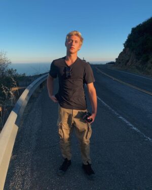 Thomas Kuc Instagram - far out