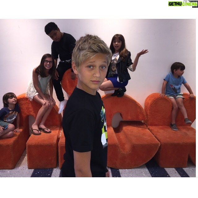 Thomas Kuc Instagram - Where's Jesse?! #OhhJesse