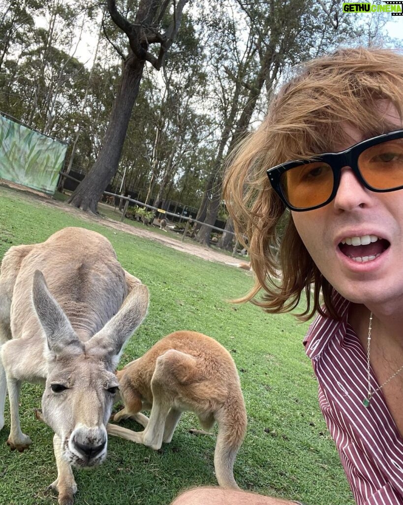 Thomas Raggi Instagram - I found new bandmates 🦘 Australia