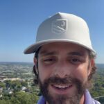 Thomas Rhett Instagram - LISTEN UP NASHVILLE, IT’S GIVEAWAY TIME. We’re partnering with @Thomasrhettakins to give away THREE PAIRS of tickets to his concerts in Nashville this weekend on 9/29 and 9/30 at The Bridgestone Arena! Check out below for rules of entry: ⚡ Follow both @thomasrhettakins and @Tecovas ⚡ Like this post ⚡ Tag 2 friends below and comment which song you’re most excited to hear Thomas Rhett perform ⚡ Bonus entry: Repost to your story Winners will be chosen at random by 10am CT 9/29. Goodluck!