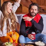 Thomas Rhett Instagram - I think this counts as an episode of #LaursTakes… happy college football season, y’all. It’s officially the most wonderful time of the year! Go dawgs. 🏈 @southernlivingmag