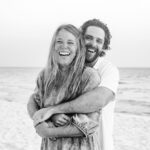 Thomas Rhett Instagram - Lauren.. One year away from being in your mid thirties!! Me, Willa Gray, Ada James, Lennon and Lillie are the luckiest people on the planet to have you in our lives. You make me and everyone you’re around better. Pretty wild that I have been telling you happy birthday since you were like 9 haha. I thank God everyday that you were created. I love you honey... HAPPY BIRTHDAY!! @laur_akins