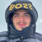 Thomaz Costa Instagram - Lugar magnífico! Esporte muito bom!! Peguei a senha de aproveitar o snow 🏂 Criando experiências e memórias 🧠❄️ Valle Nevado, Cordillera De Los Andes.