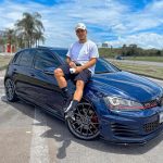 Thomaz Costa Instagram - Throwback Thursday (TBT) dos carros que eu já tive… curti MUITO cada um deles… todo homem apaixonado por carro vem de uma infância de hotweels e joguinhos de corrida… a paixão nunca mudou 💙 lembra de algum desses? O golf me marcou muito 🤩