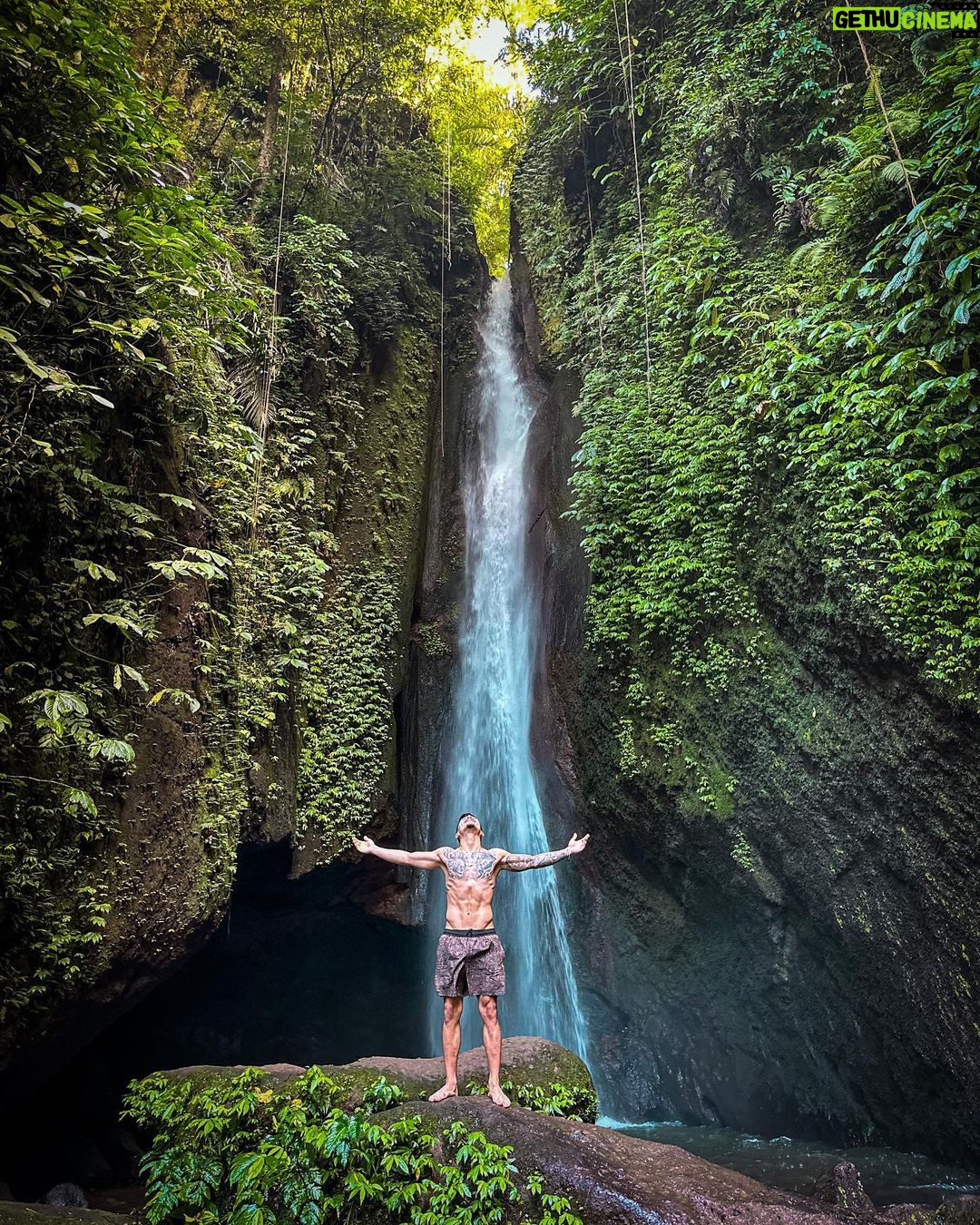 Thomaz Costa Instagram - Conexão com a natureza, criação, criatura e criador 🔄🍃 Bali, Indonesia