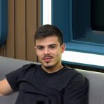 Thomaz Costa Instagram - Esse é o Thomaz sendo o Thomaz! 😂 Qual seu momento favorito desse vídeo? Conta aí nos comentários! #AFazenda14 #ThoNaFazenda