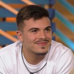 Thomaz Costa Instagram - Thomaz está disposto a dar o seu melhor no programa, e como o próprio disse: “Meu foco é o prêmio”. Vamos mandar muita energia positiva pra ele! 👊🏼✨ #ThoNaFazenda #AFazenda14