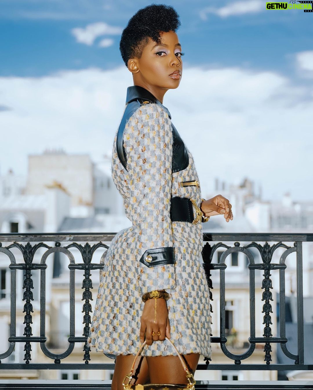 Thuso Mbedu Instagram - LOUIS VUITTON DETAILS Captured by @_rtcstudios @aust_malema (These images should be in a catalogue because wow š®āšØ what Aust did here cannot be undone) Styled by @waymanandmicah in @louisvuitton @nicolasghesquiere Hair @sharifposton Makeup @jessicasmalls