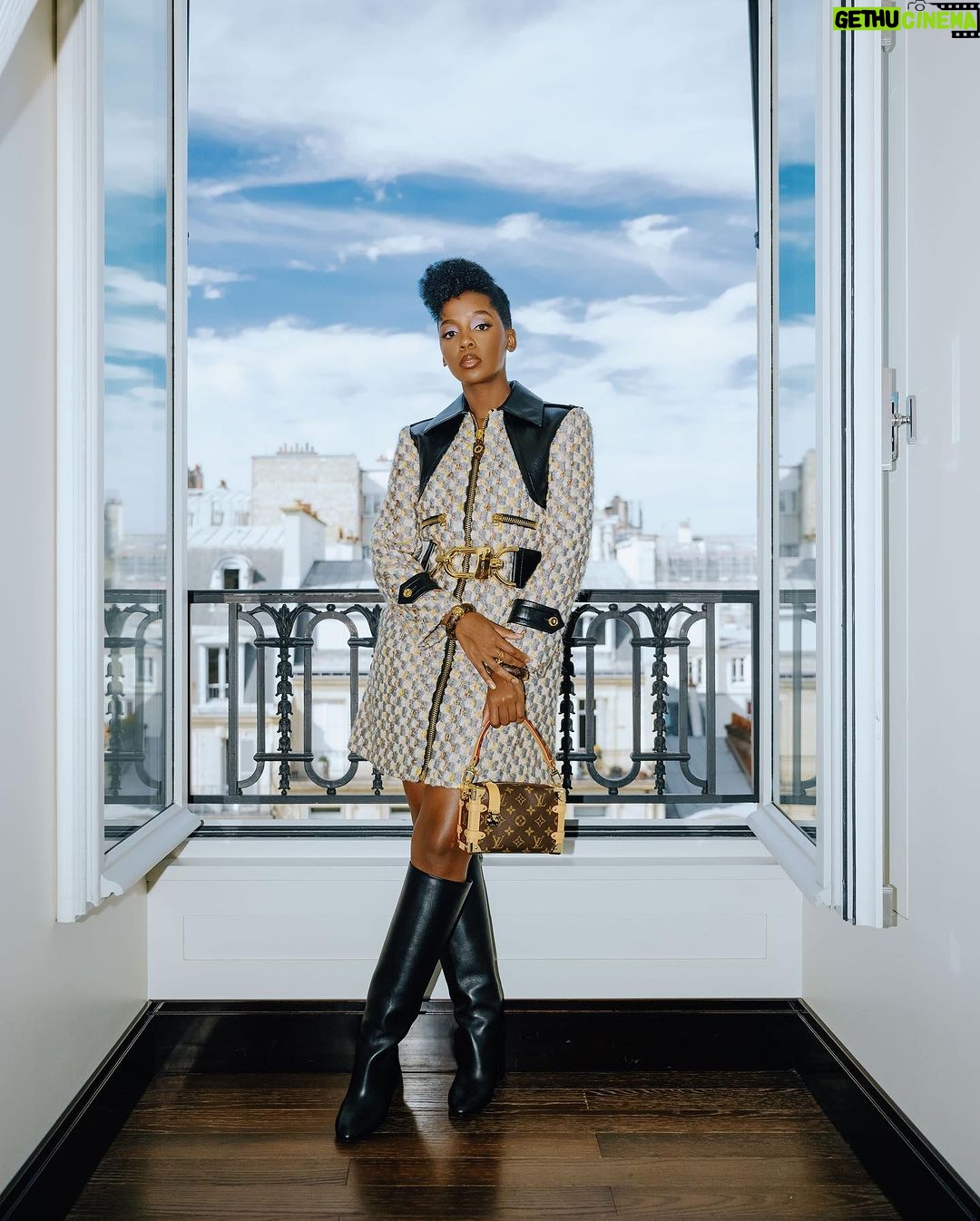Thuso Mbedu Instagram - LOUIS VUITTON DETAILS Captured by @_rtcstudios @aust_malema (These images should be in a catalogue because wow š®āšØ what Aust did here cannot be undone) Styled by @waymanandmicah in @louisvuitton @nicolasghesquiere Hair @sharifposton Makeup @jessicasmalls