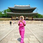 Thuso Mbedu Instagram - Seoul time ✌🏾 🫰🏾 Seoul, South Korea