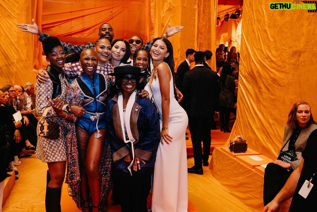 Thuso Mbedu Instagram - Thank you @louisvuitton and @nicolasghesquiere for a great time with the fam!!!! From start to finish - the energy is insane, always buzzing with laughter, love and creativity ππ€£π«ΆπΎ Captured by @aust_malema @_rtcstudios