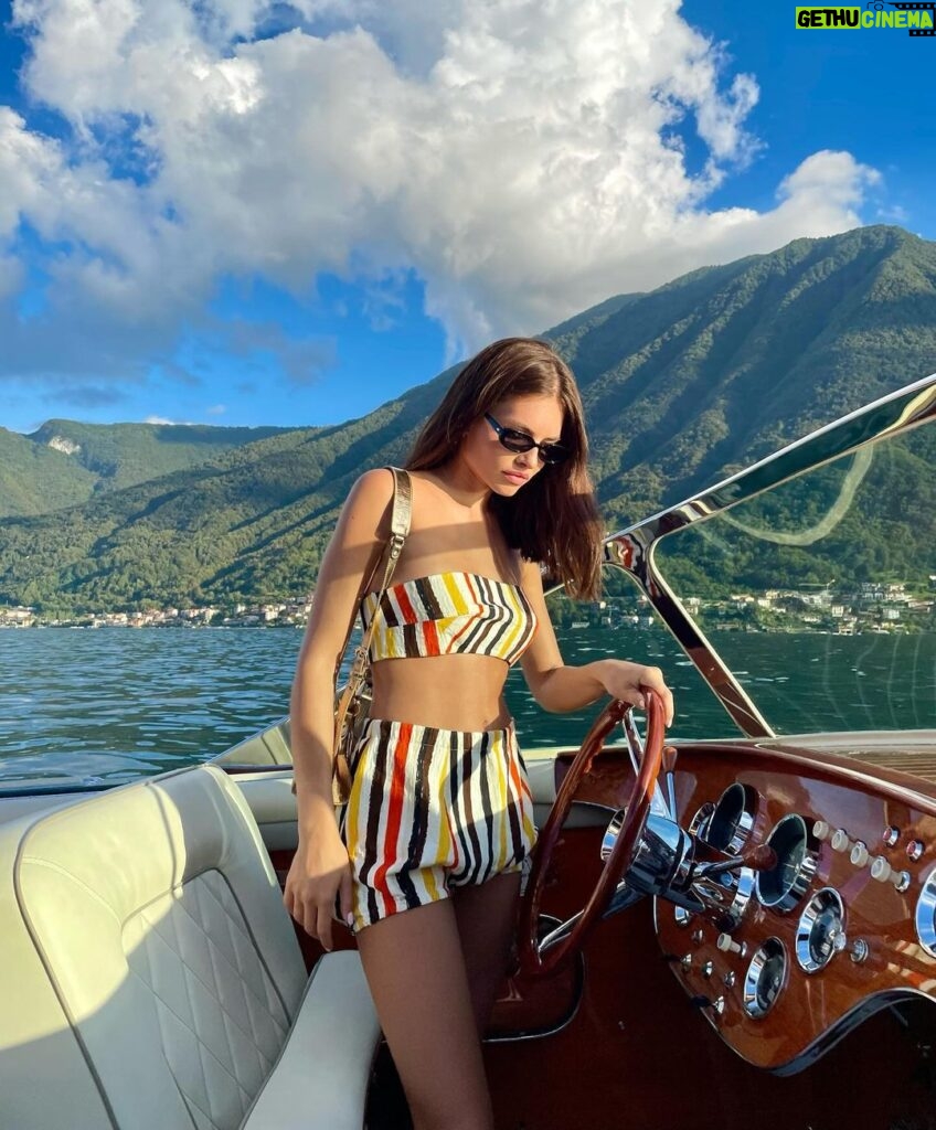 Thylane Blondeau Instagram - 🇮🇹🩵 Lago di Como