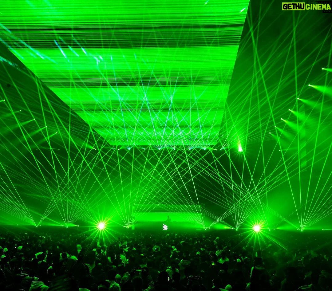 Tiësto Instagram - Epic energetic crowd to play for in Saudi 🔥🔥🔥@mdlbeast.soundstorm Riyadh, Saudi Arabia