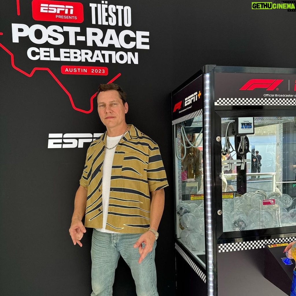 Tiësto Instagram - I took my twin brother’s truck to the race @espn @f1 @teslamotors Circuit of The Americas