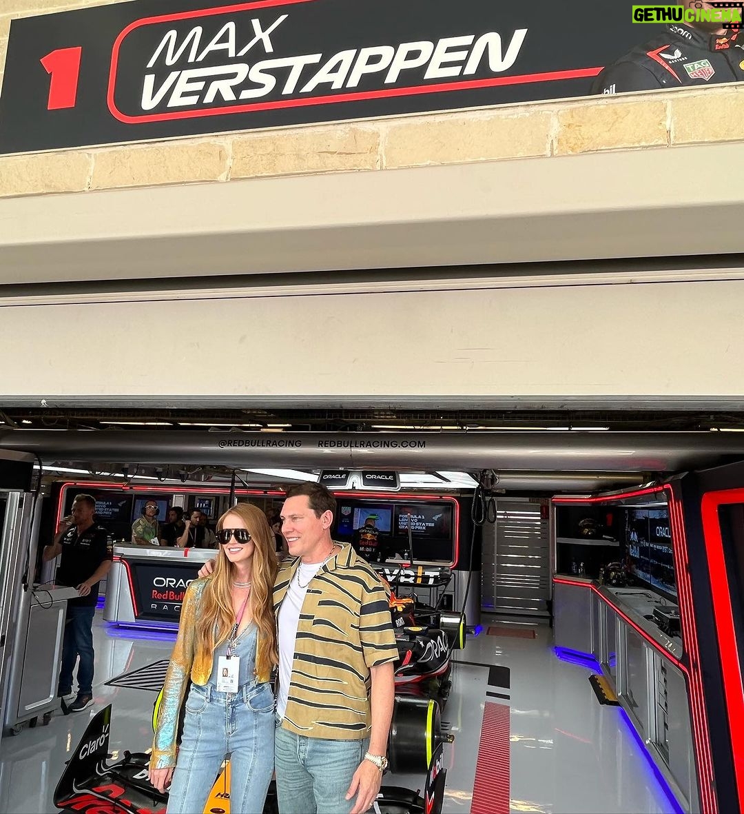 Tiësto Instagram - Excited for the post race celebration! 🎉 Thanks @espn @f1 for having me! Circuit of The Americas
