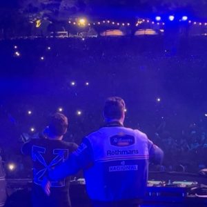 Tiësto Instagram - Thanks you @tomorrowlandbrasil for an amazing time!  Thanks @martingarrix for always bringing the good energy!
I hope the rest of the weekend the weather will be better for everyone and that the festival can continue.
Lots of love Brazil! 🇧🇷🙏🏻❤️