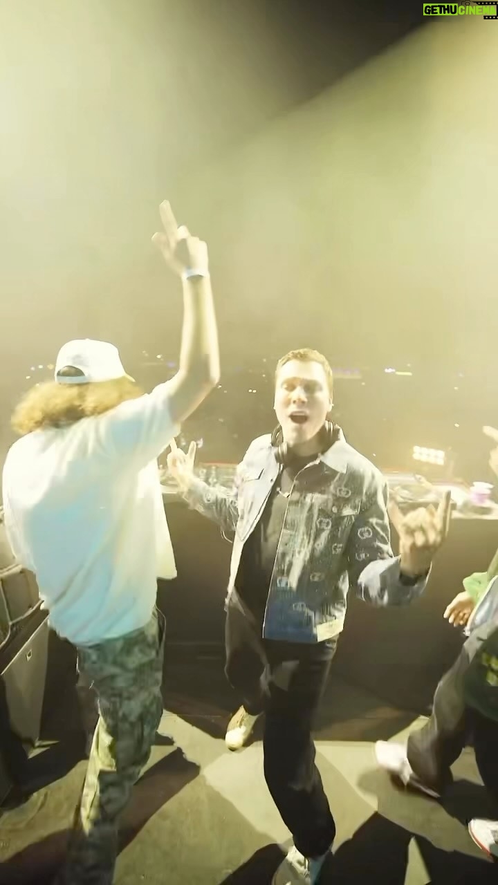Tiësto Instagram - Everybody wants to RULE THE WORLD.