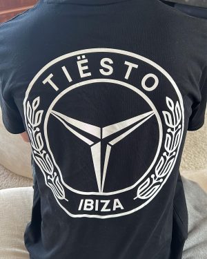 Tiësto Instagram - Work hard, vacation hard