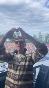 Tiësto Instagram - Sending lots of love to @lewiscapaldi ❤️ Norway