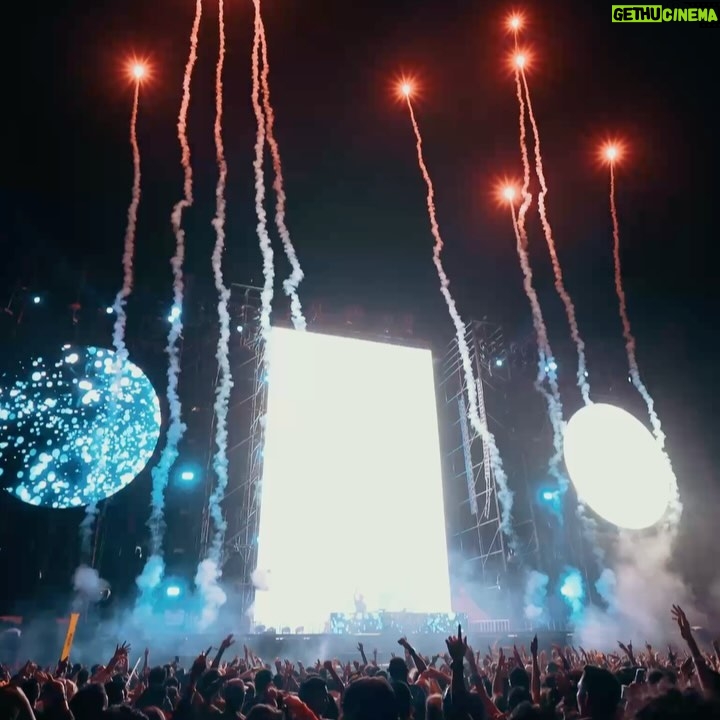 Tiësto Instagram - Finally back in Malaysia and it was incredible! 🙏🏻✨🎊 Kuala Lumpur, Malaysia